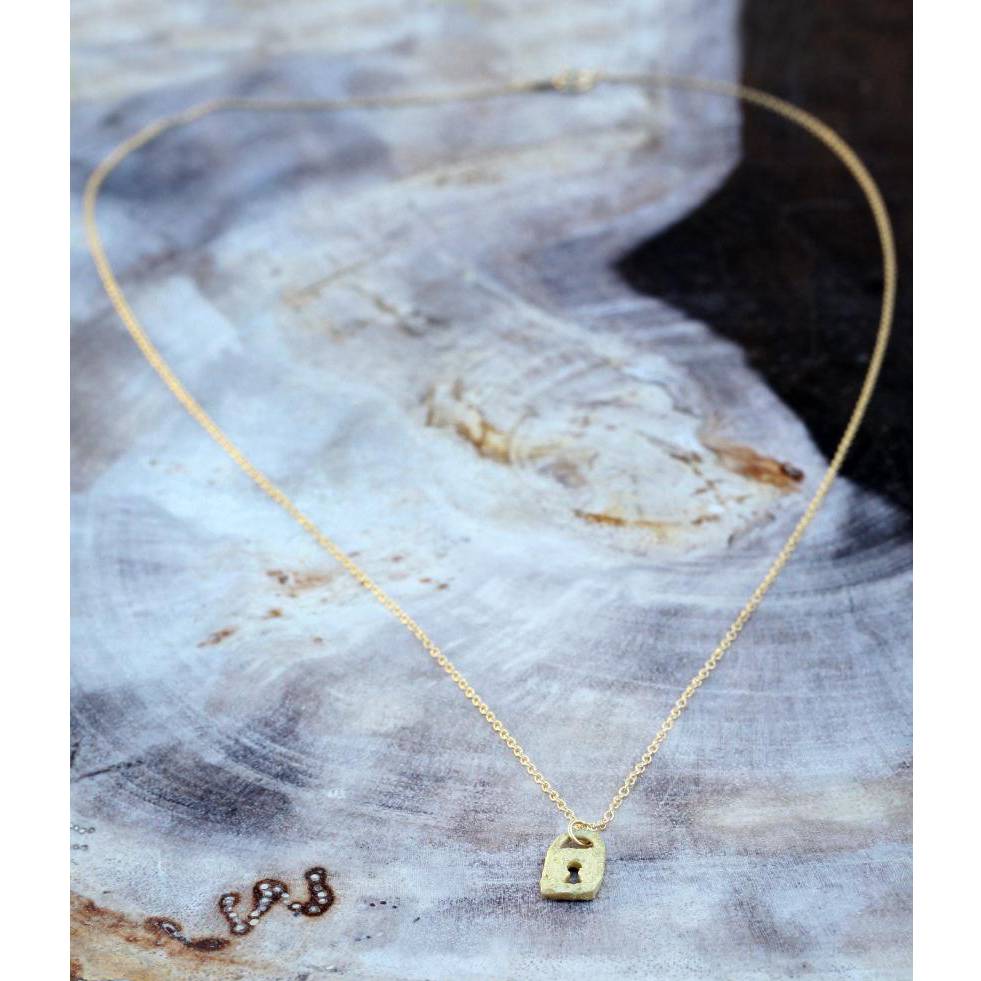 Aili Jewelry | Magic Padlock + 18k Gold Necklace | Firecracker
