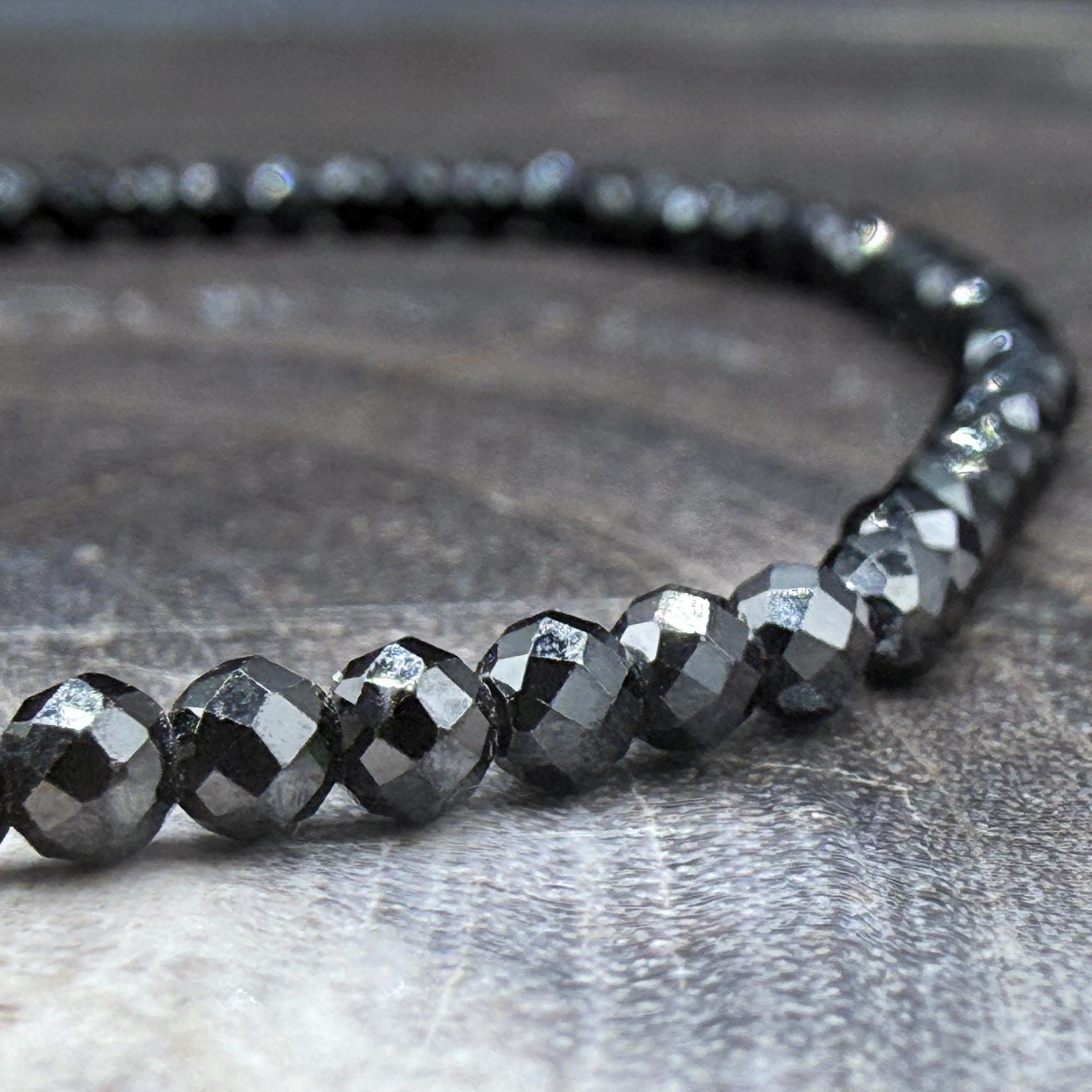 *Black Spinel + 9k Gold Gemstone Bracelet - Firecracker