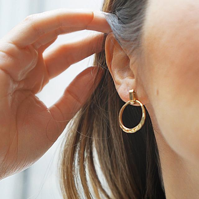 Odette New York | Ridge Post Earrings | Firecracker