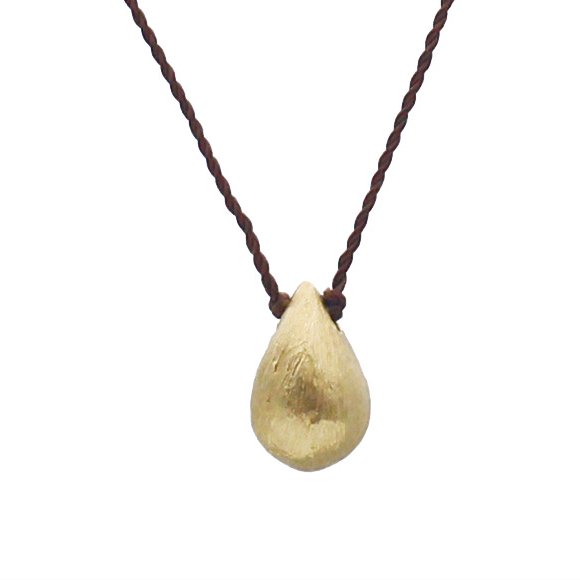 Margaret Solow Jewelry | Textured 18k Gold Oval Necklace | Firecracker