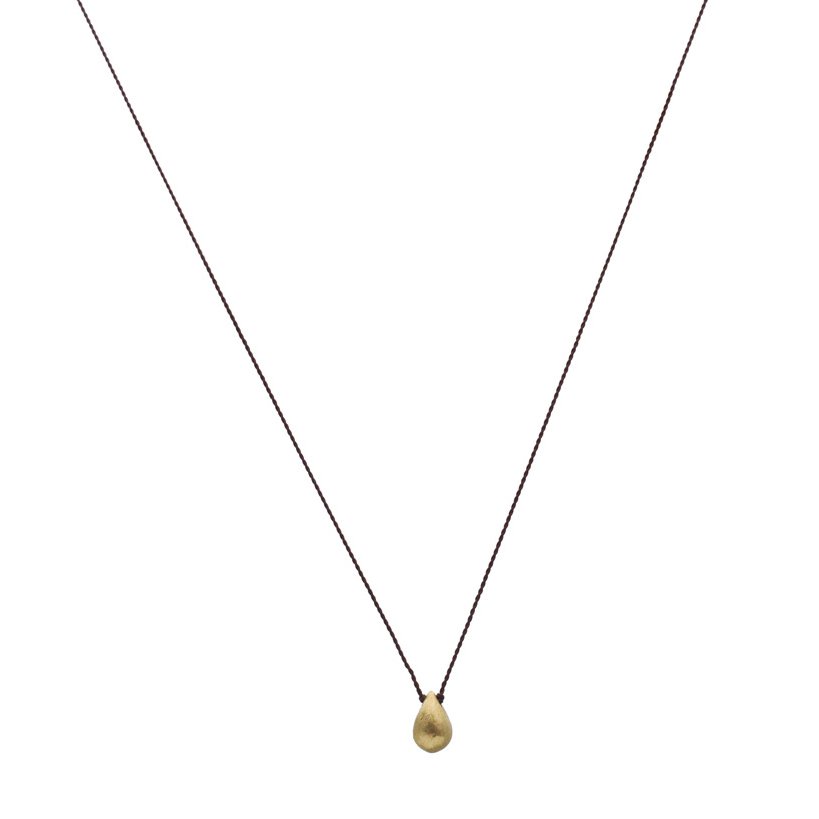 Margaret Solow Jewelry | Textured 18k Gold Oval Necklace | Firecracker