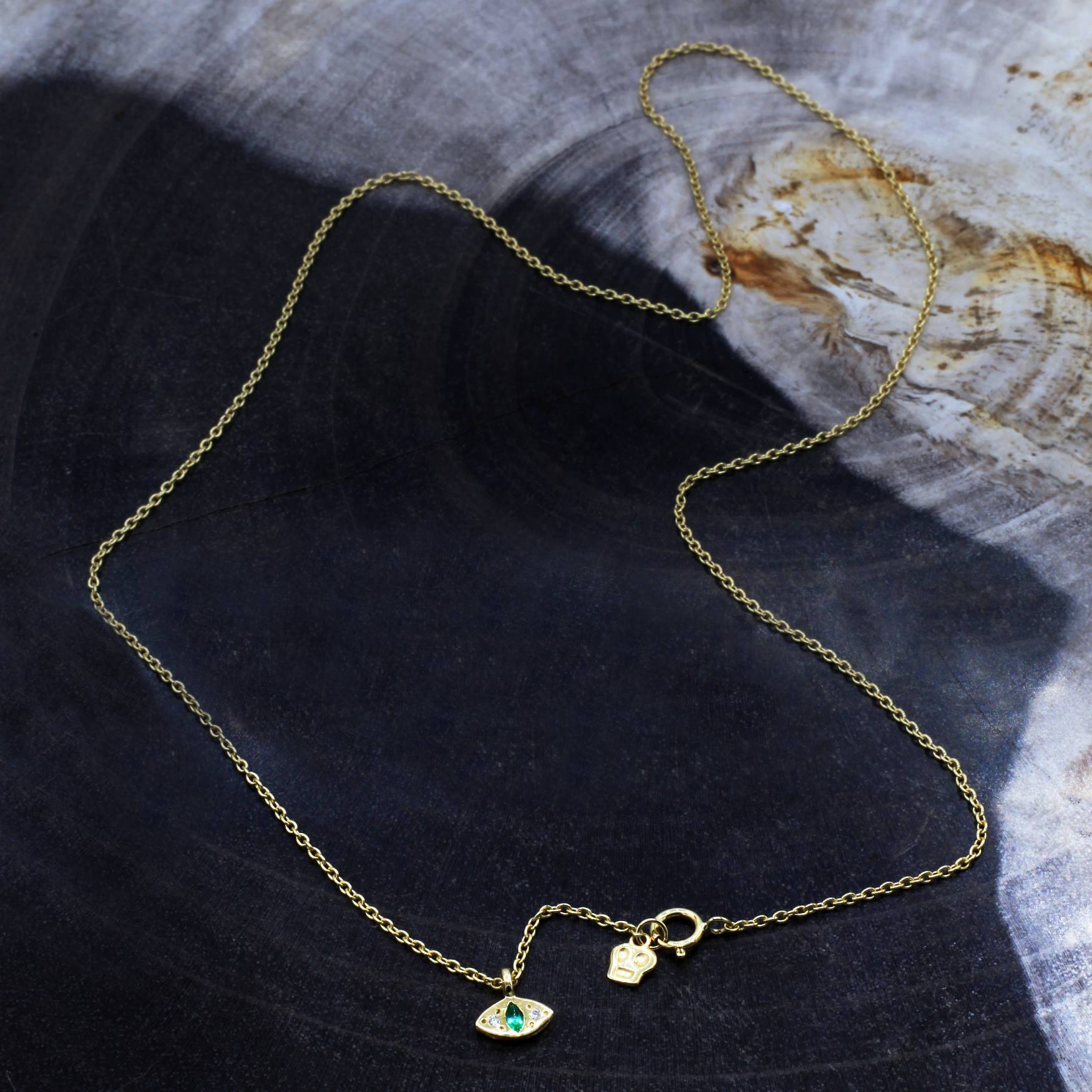 Scosha | Emerald + 10k Gold Cat Eye Pendant Necklace | Firecracker